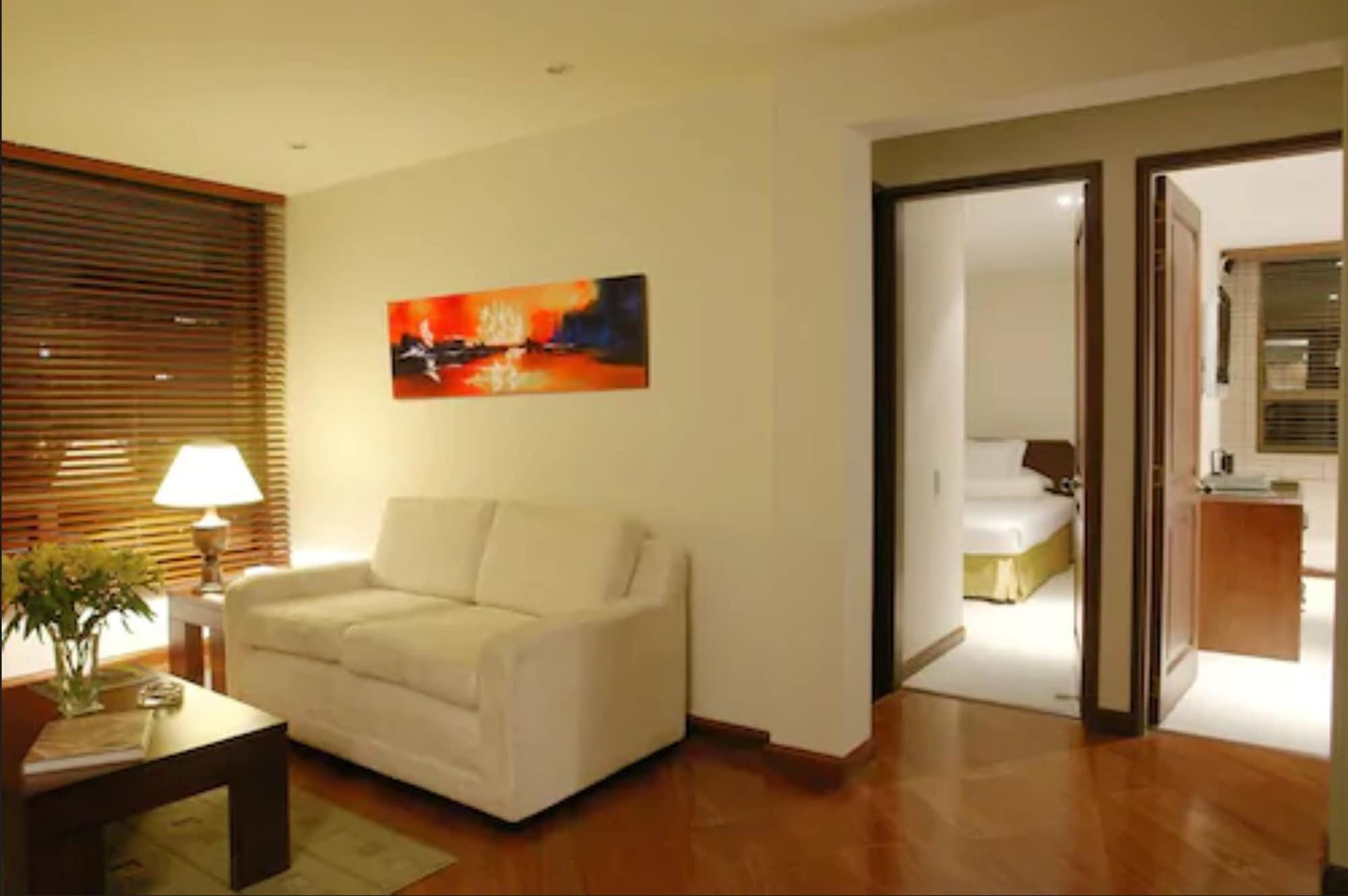 Hotel 101 Park House Bogota Ruang foto