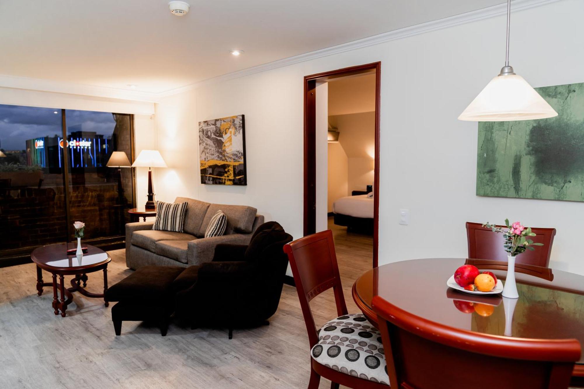 Hotel 101 Park House Bogota Bagian luar foto